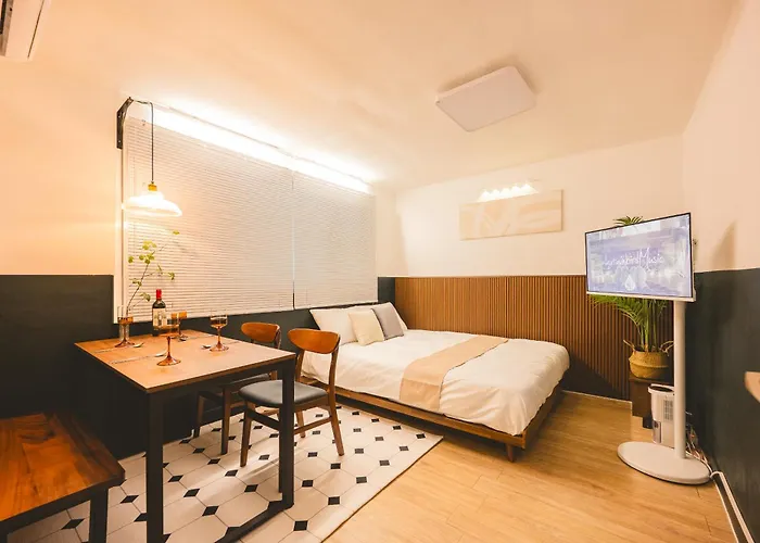 Apartment Emerald Retreat, Cheonho Near Olympic Park, 4 Min Walk From The Subway Station